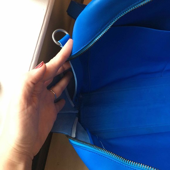 Isaac Reina Bond Satchel in cyan - laptop or weekender! - Picture 11 of 15